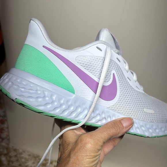Nike Revolution White and Purple Athletic Shoes - Picture 4 of 14